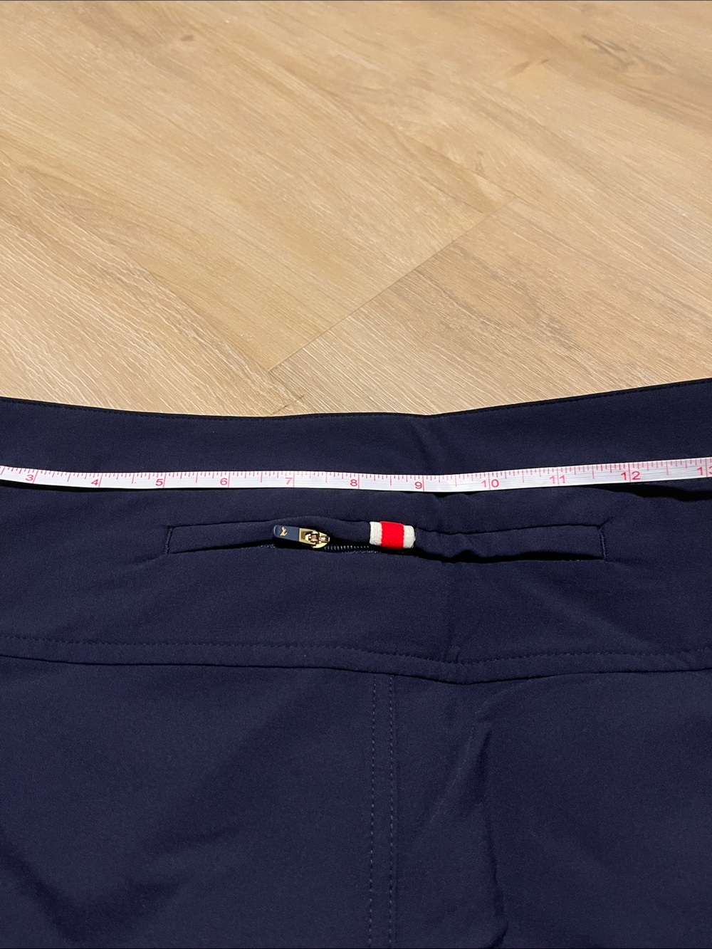 Tracksmith Navy Mens Shorts Size 34 - Picture 8 of 9